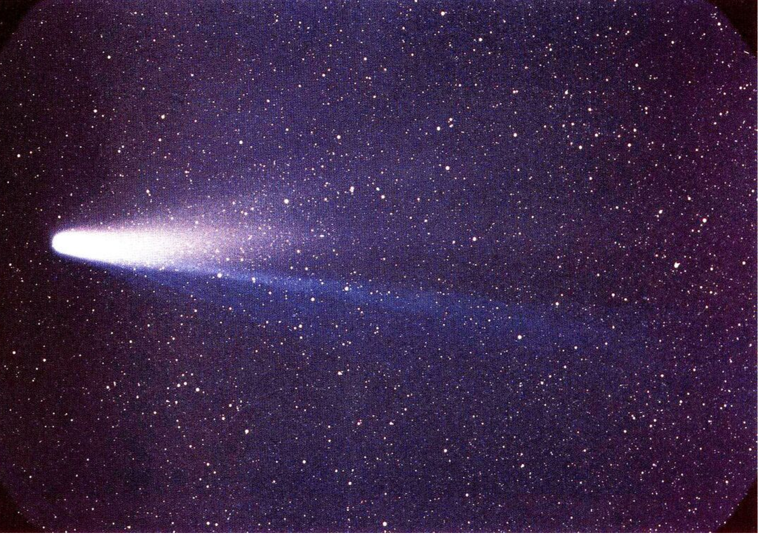 Answer #23: What is Halley's Comet?